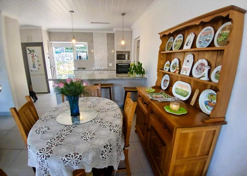 3 Bedroom Property for Sale in Stilbaai Wes Western Cape